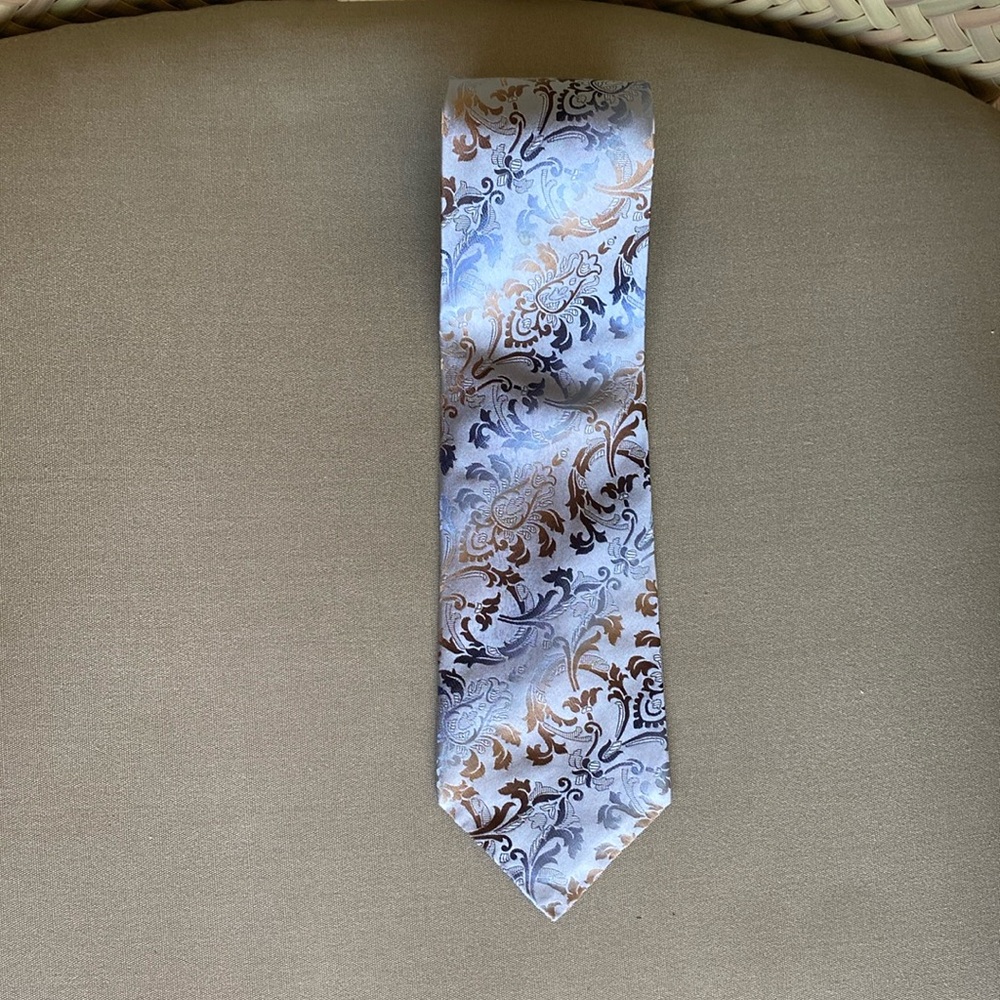 MENS MEXX LIGHT BLUE HAND FINISHED 100% ITALIAN SILK MADE IN CANADA👔🩵💙🇨🇦